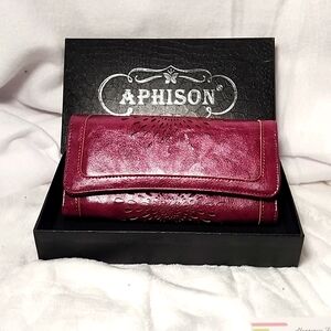 Aphison Ladies Soft Leather RFID Blocking Long Trifold Leather Clutch/Wallet